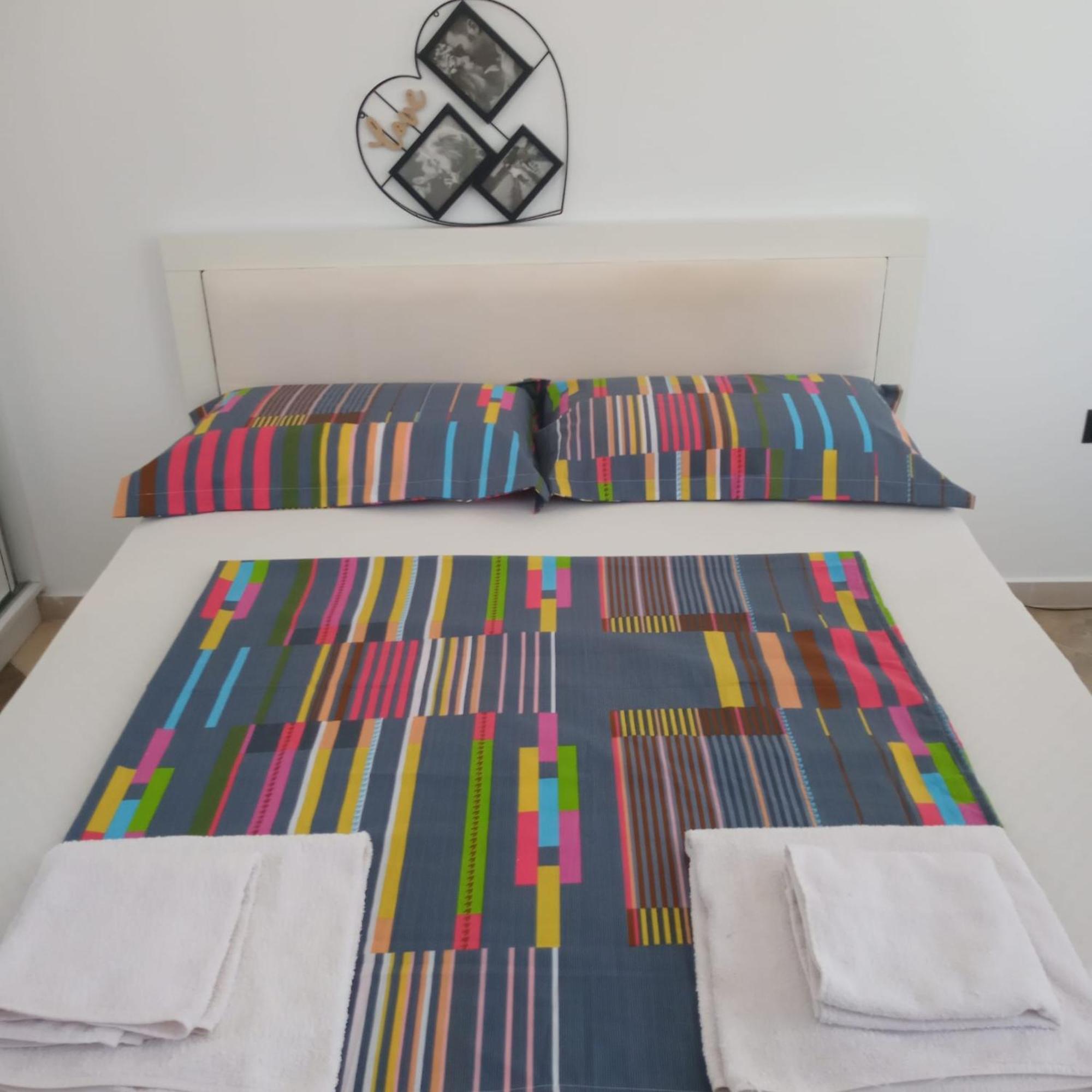 סרנדה Apartment Thousand Kisses מראה חיצוני תמונה